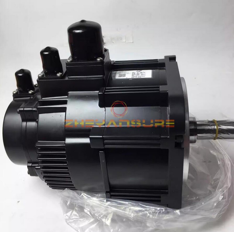 1PC Yaskawa servo Motor SGM7G-09AFC6C NEW