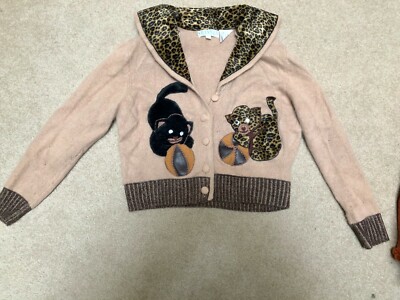 girls sweater