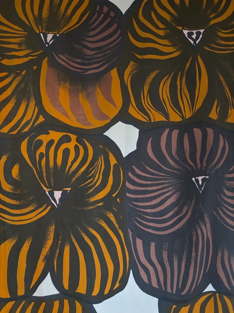 Picture 6 of 10