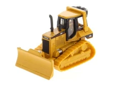 CAT Caterpillar D5M Track-Type Tractor 1:87 HO Scale - Diecast Masters 84401