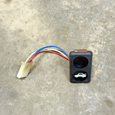 83-91 Porsche 944 Rear Hatch Trunk Release Switch Button 94461312901 Oem 83-91 Porsche 944 Rear Hatch Trunk Release Switch Button 94461312901 Oem