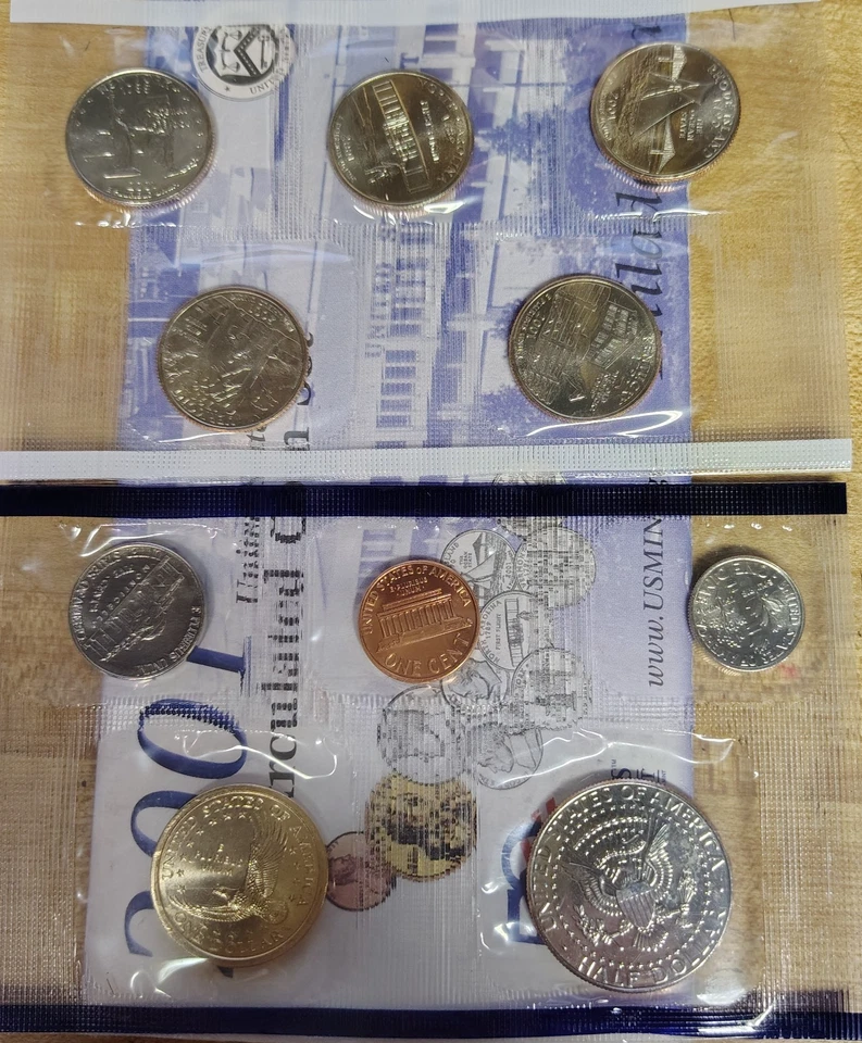 2001 Uncirculated Coin Set U.S Mint Original Government Packaging OGP - Image 3 of 4