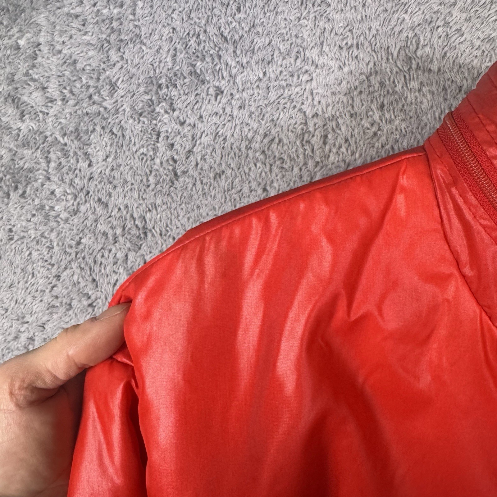 Vintage Lacoste Jacket Mens XL Full Zip Club Windbreaker Track Hooded Nylon 8998 thumbnail 5