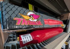 Dynomax Performance Thrush Glasspack Muffler 2.5 Id - Od 28 Long Center-center Dynomax Performance Thrush Glasspack Muffler 2.5 Id - Od 28 Long Center-center