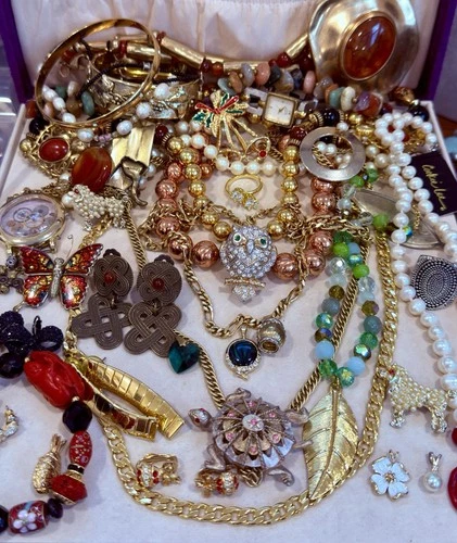 Vintage Estate Costume Jewelry Lot! AVON, MONET  and more!
