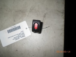131071 Schalter für Warnblinker OPEL Corsa B (S93) 90347821 1.4 i