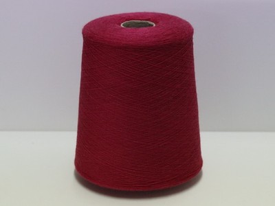 X78 (60 /kg) 750g YORK REINE SCHURWOLLE MERINO EXTRAFEIN RUBIN (60/2) Zwirn Garn