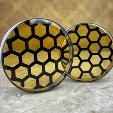 Embedded Acrylic Honeycomb Plugs in Amber Resin (EMB-018) gauges