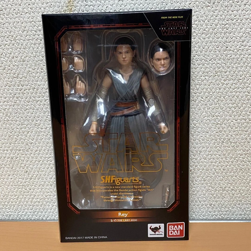 S.H. Figura Bandai Figuarts Kylo Ren & Rey Star Wars THE LAST JEDI "Excelente" Foto 3 de 4