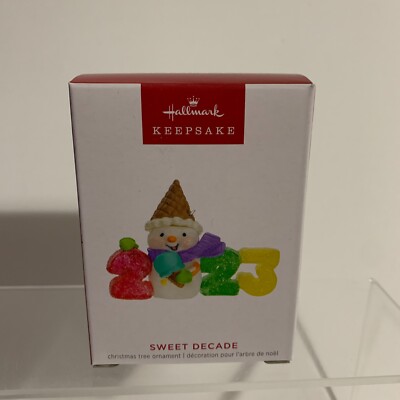 Hallmark Keepsake Christmas Ornament 2023 Sweet Decade 4th In Series Snowman