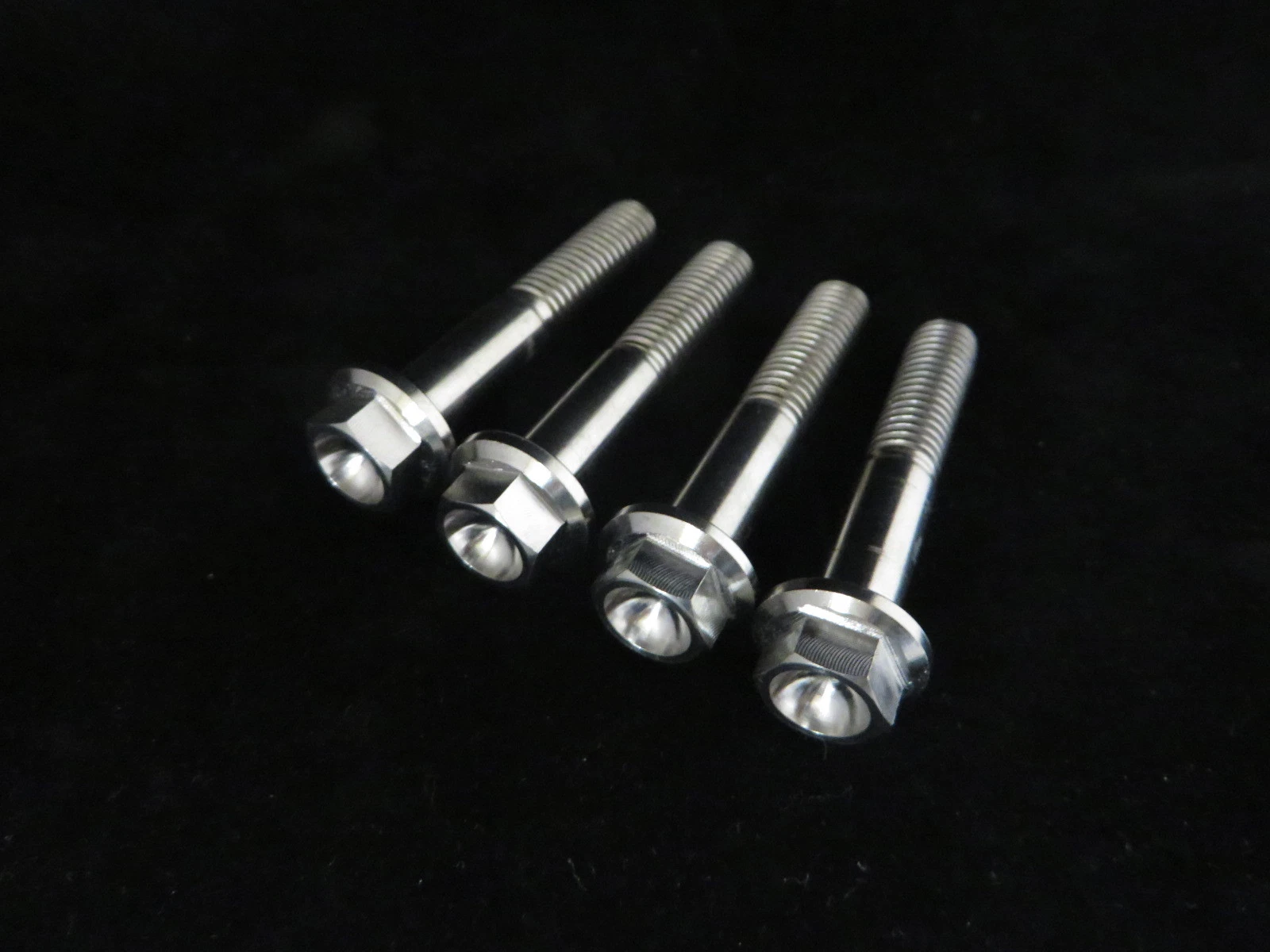 Honda CRF450 2019 DOCWOB  Titanium upper triple clamp pinch bolts TI3013