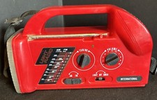 VTG 80'S INTERNATIONAL RADIO AM/FM, FLASHLIGHT  SIREN EMERGENCY