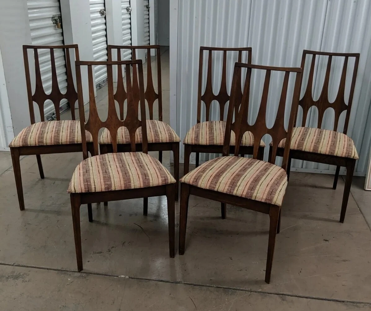 Broyhill Brasilia Set of 6 Mid Century Walnut Dining Chairs