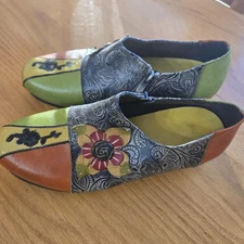 SOCOFY Womens Bohemian Floral Tooled Colorful Leather Shoes Size 38 8