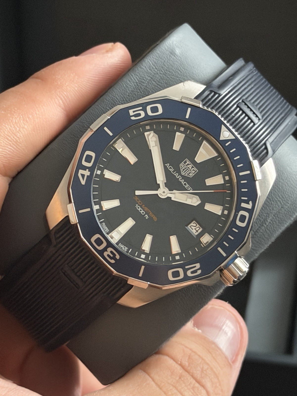 Tag Heuer Aquaracer Men’s Blue Watch WAY111C