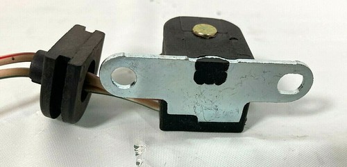 Genuine Yamaha 91-93 Venture XL OEM Coil Pulser 88T-85580-01 NOS/NEW - Picture 4 of 6