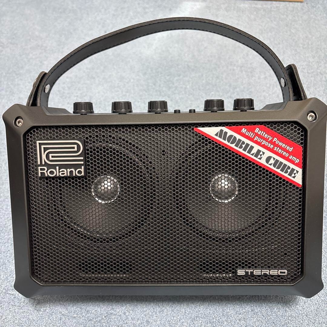 Roland Mobile Cube Battery Powered Stereo Amplifier 5W MB-CUBE