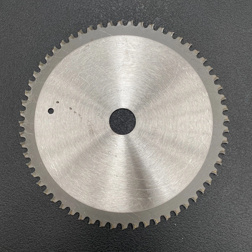 Piranha 235mm x 30mm 60T TCT Curved Tooth Circular Saw Blade Wood. Fine - Image 3 of 4