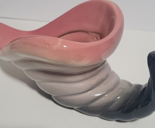 1950s Hull Pottery CORNUCOPIA PLANTER Pink - Black MADE IN OHIO - Picture 3 of 7