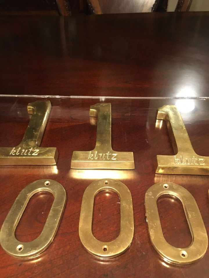 Números y alfabetos de latón macizo 11 en total más de 3,5 libras Foto 3 de 4