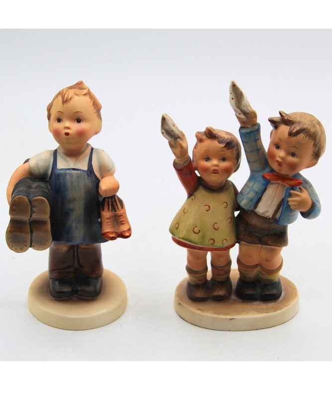 Hummel figurines Boots and Auf Wiedersehen. Lot of 2 Vintage Collectible