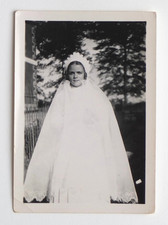 Communiant Beautiful White Dress - Old Photo Snapshot