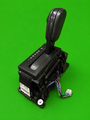 2015-2017 Ford Expedition AutomaticFloor Shift Shifter Assembly OEM