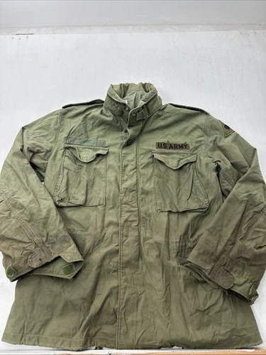 Vintage M-65 Field Jacket Size M OG 107 70s Vietnam Military Distressed