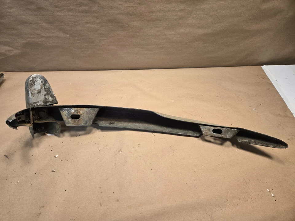 捷豹 XKE E 型 S1 S1.5 2+2 LH 侧后保险杠面板原始设备制造商 BD28609 — 第 4/4 张图片