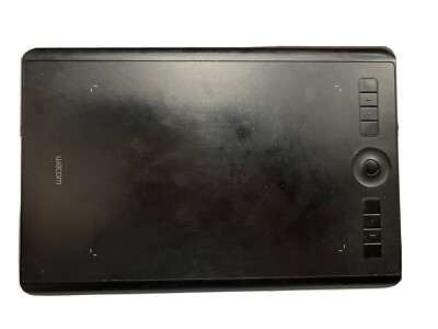 Wacom PTH660 Intuos Pro Graphic Tablet NO PEN NO CORD