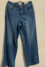    Universal Thread Women's High-Rise Wide Leg Jeans Size 4 