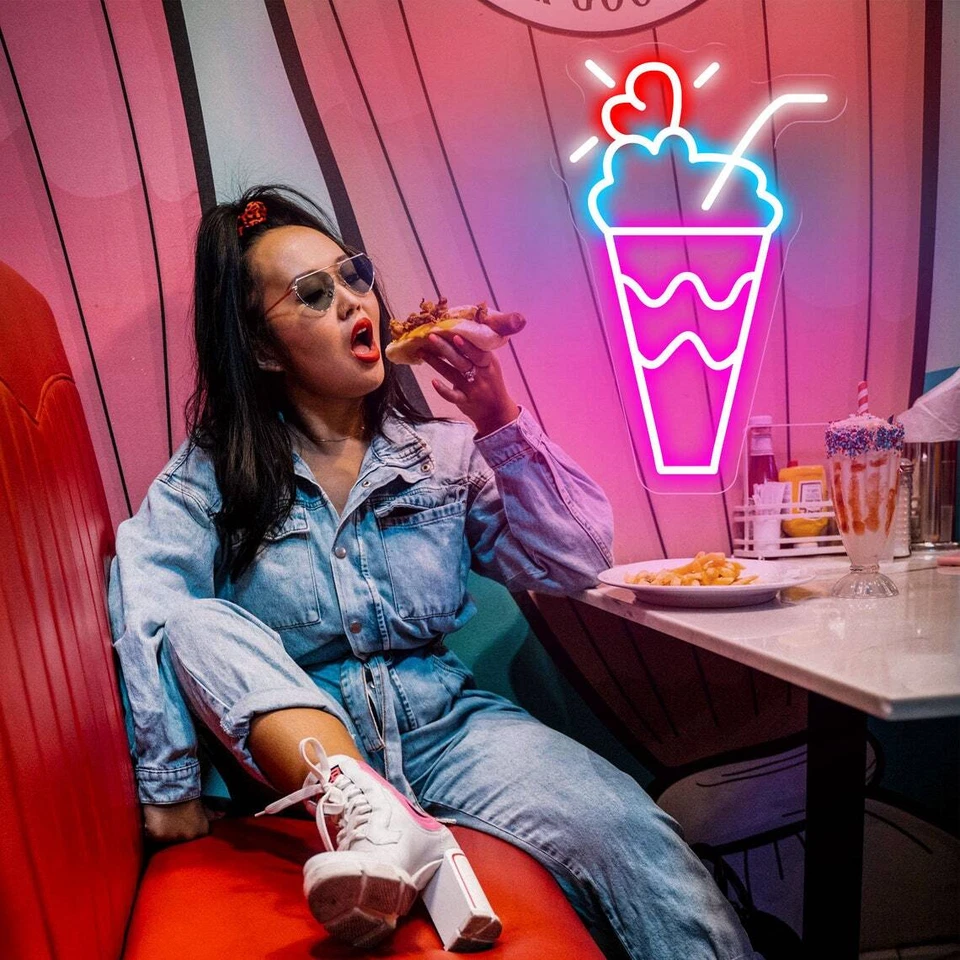 Letrero de neón de helado personalizado de diseño gratuito letrero de batido cafetería restaurante arte Foto 3 de 4