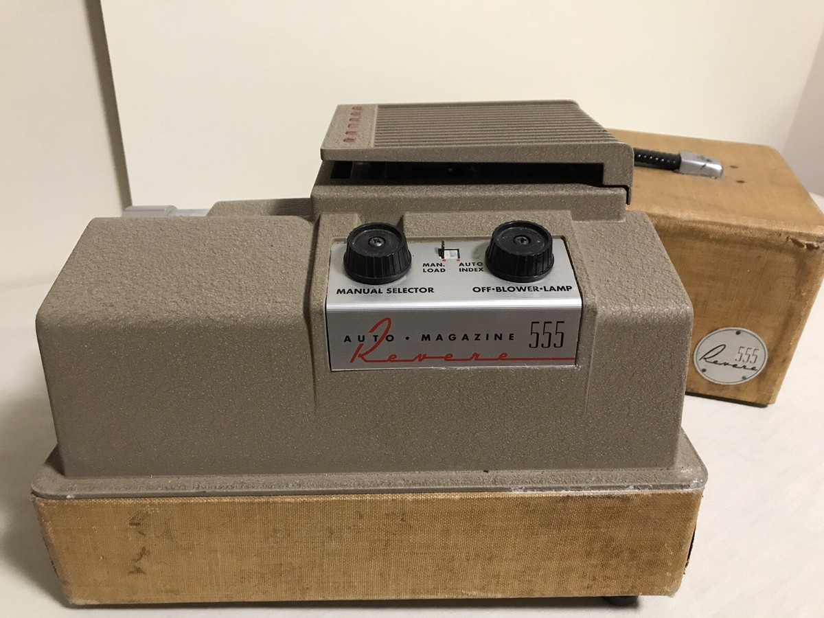Vintage Revere 555 Slide Projector With Case - Working Bulb - NO
