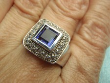 Beautiful Sterling Silver Cubic Zirconia With Purple Square Stone Ring Size 8