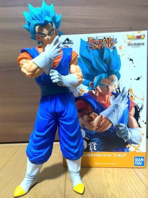 Ichiban Kuji Dragon Ball Extreme Saiyan SSGSS Vegito Blue Figure