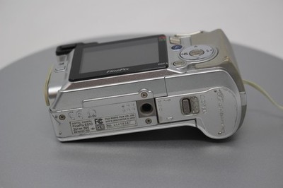 Fujifilm Finepix E Series E510 5.2MP Digital Camera - Silver for