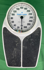 Vintage Health O Meter Professional 325lb Big Foot Scale Model 150 w/ Markers