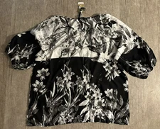 Suzanne Betro Top Womens size 2X Black White Floral Shirt NWT