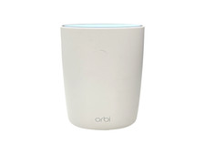 NETGEAR - Orbi  Tri-Band Wi-Fi Router RBR50v2 - White - USED