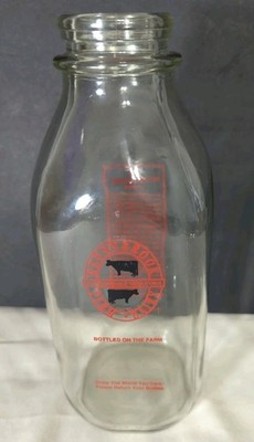 Vintage Glass Milk Bottle RONNYBROOK Farm Dairy Quart Ancramdale NY Ronny Brook