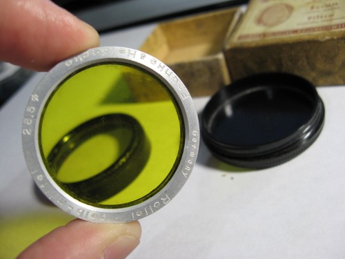 Rolleiflex Yellow Filter Gelb-Mittel bakelite case fits TLR lens Rollei 28.5mm - Picture 9 of 10