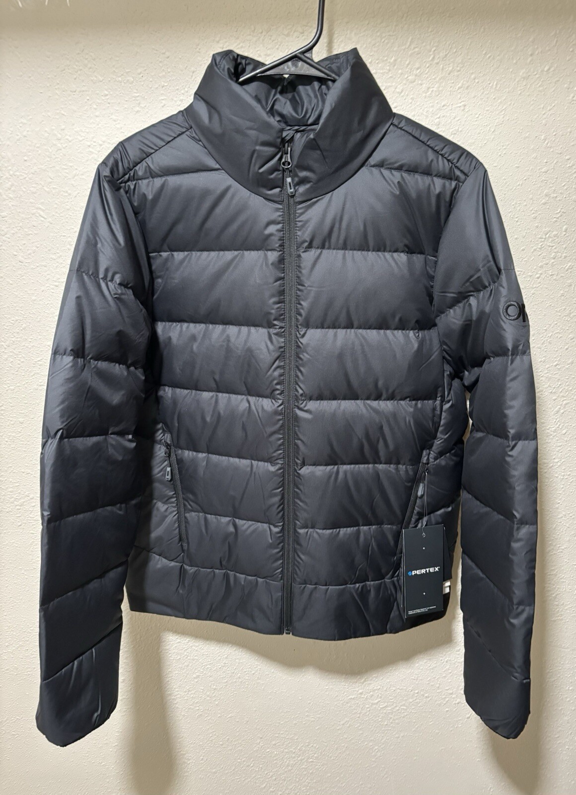 Men&rsquo;s Large Black 700 Fill Nwt