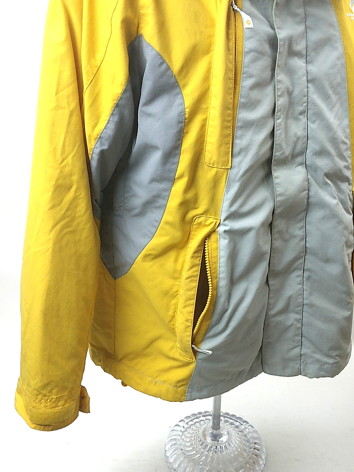 American Eagle AE Performance Womans Yellow, Gray… - image 9