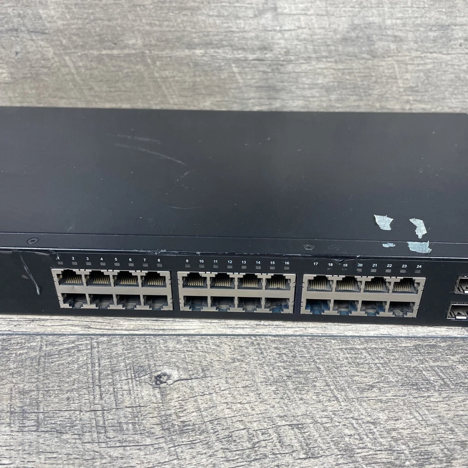 SMC GIGABIT ETHERNET SWITCH, AS4210-28PB, 24-PORTS, 10/100/1000 MBPS RJ 45-PORTS - Image 2 of 4