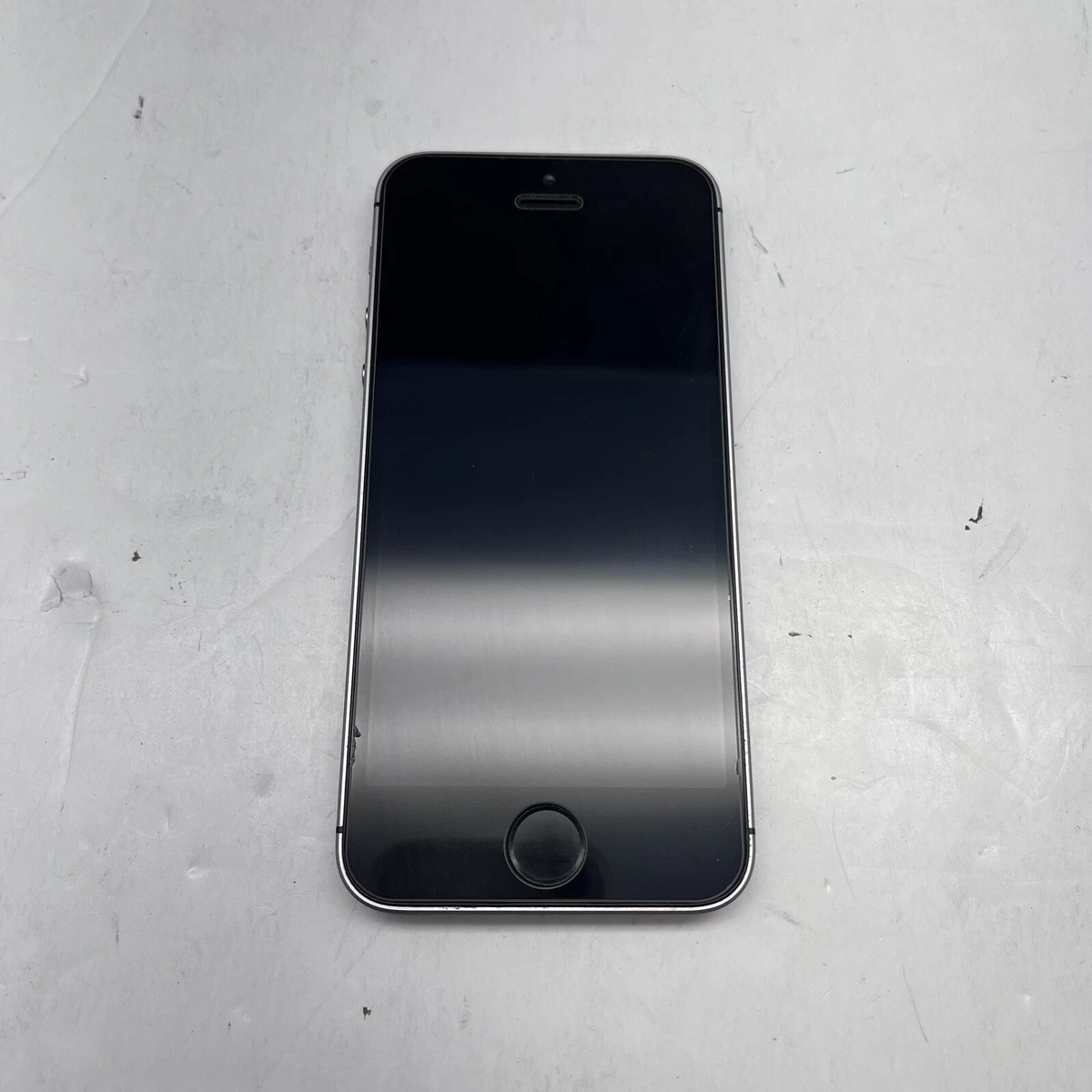 Apple iPhone SE 16GB Phones for Sale | Shop New & Used Cell Phones