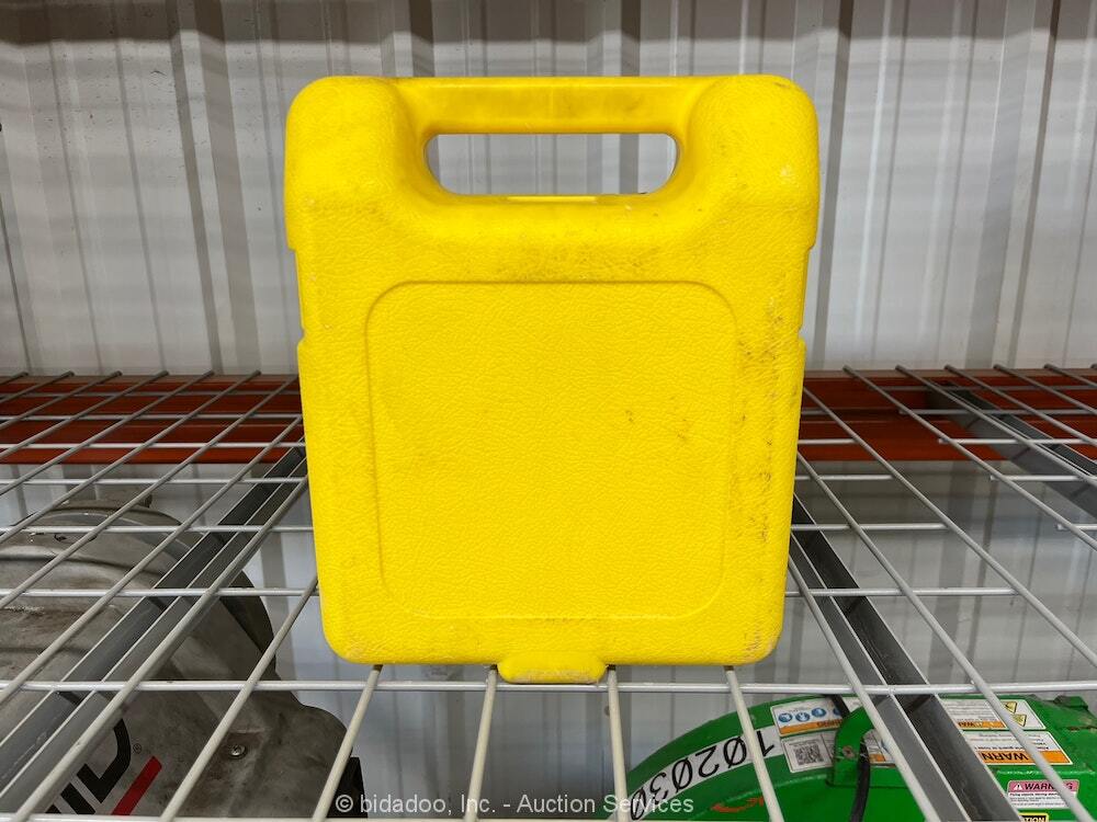 2015 Power Grip N4000 8" Industrial Glass Suction Cup Manual Handle