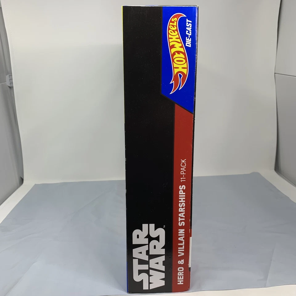 2015 Hot Wheels Star Wars звездолеты герои и злодеи упаковка 11 шт. с 2 золотыми литыми - Изображение 2 из 4