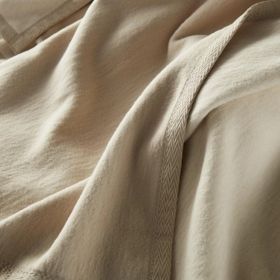 Peacock Alley Favorite Luxury Reversible Cotton Blanket for Year Around Use -... - Image 4 of 4