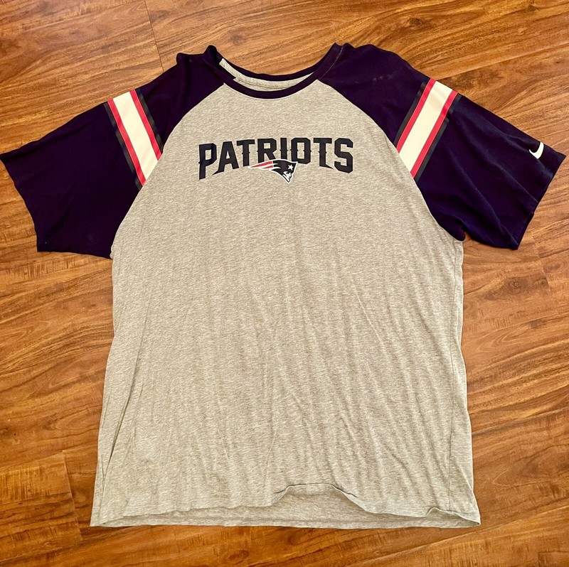 mens shirt size XXL, Patriots, Football, Nike, Athletic, NFL, Tee, Gray