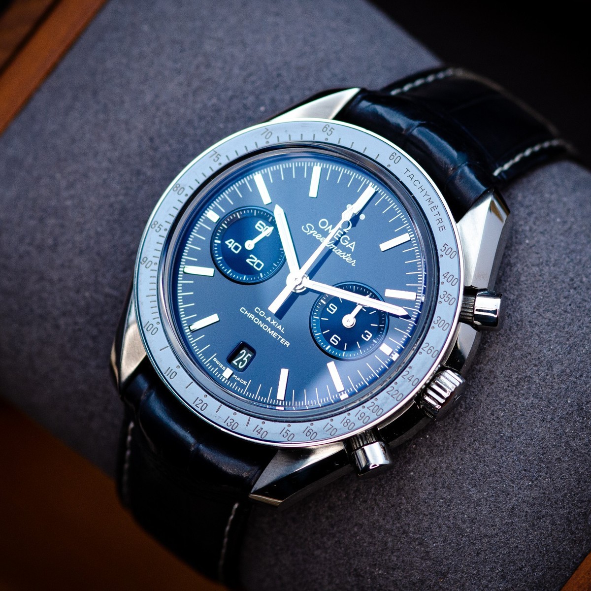 Omega Speedmaster Moonwatch Co-Axial Chronograph Titanium 311.93